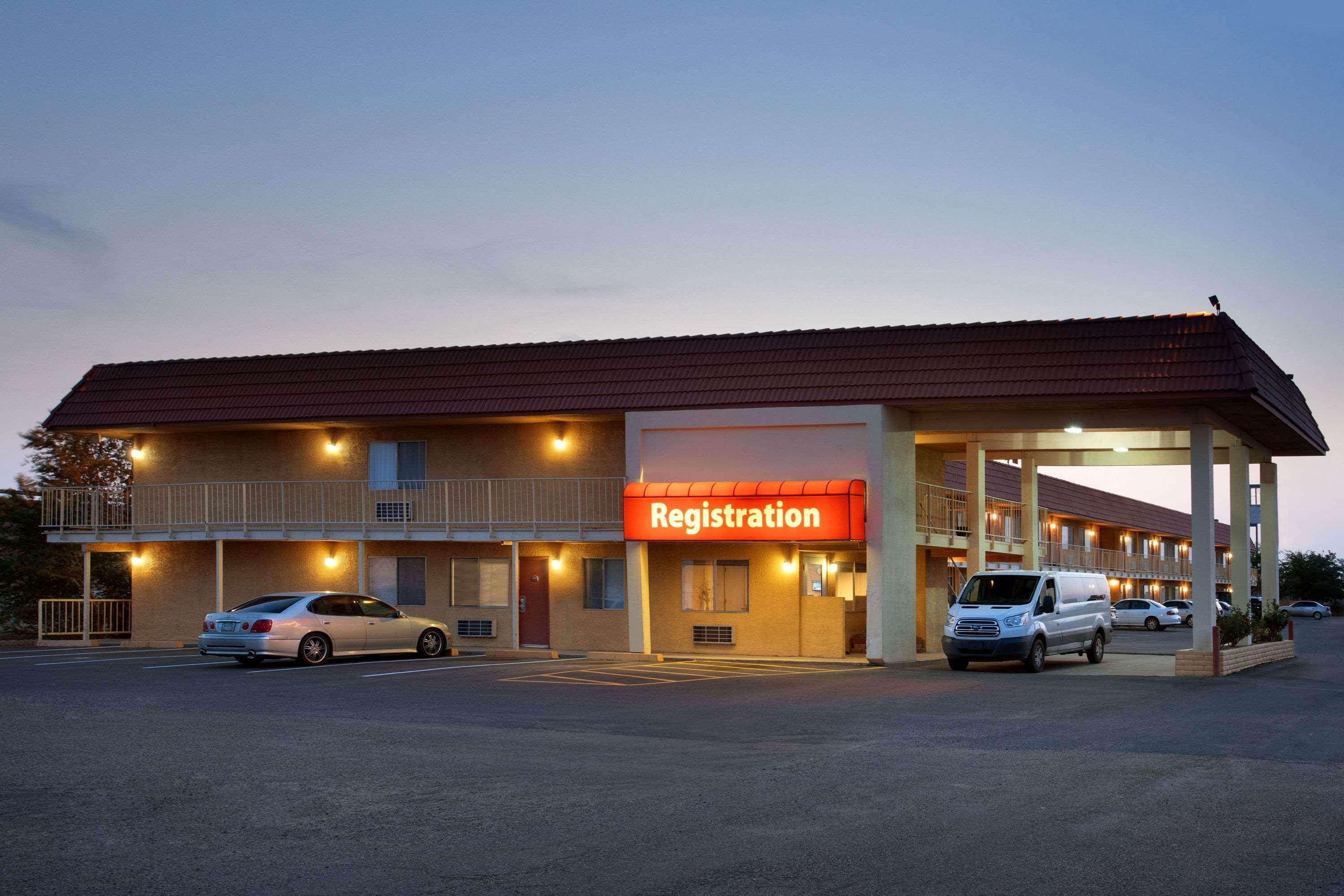 Clarion Pointe Winslow I-40 Dış mekan fotoğraf