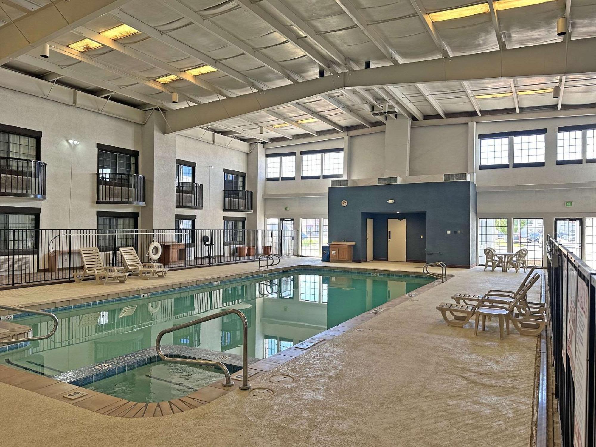 Clarion Pointe Winslow I-40 Dış mekan fotoğraf