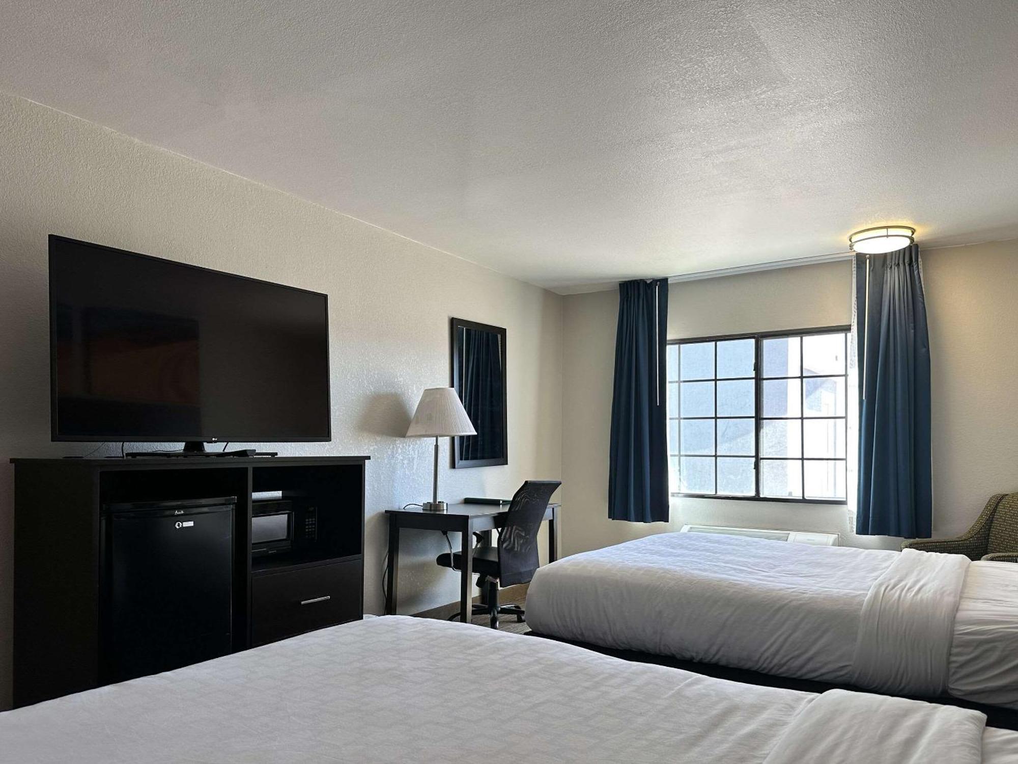 Clarion Pointe Winslow I-40 Dış mekan fotoğraf