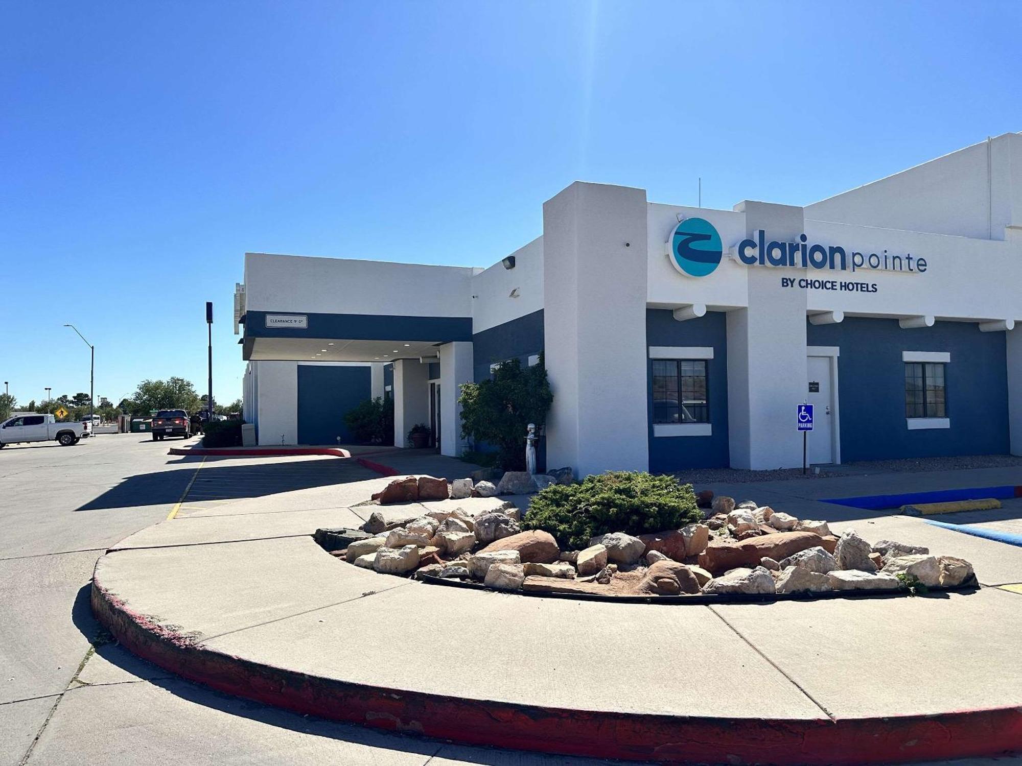 Clarion Pointe Winslow I-40 Dış mekan fotoğraf